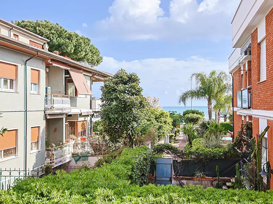 Immagine 7 di Appartamento in affitto  in Via Don Luigi Sturzo a Terracina