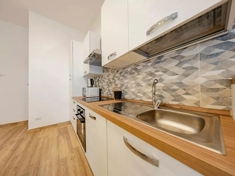 Immagine 7 di Appartamento in affitto  in Via Angelo Fava a Roma