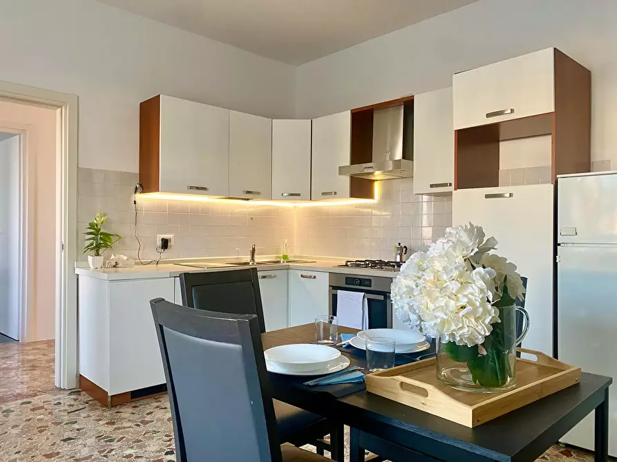 Immagine 9 di Camera in affitto  in Viale Trieste a Montecchio Maggiore