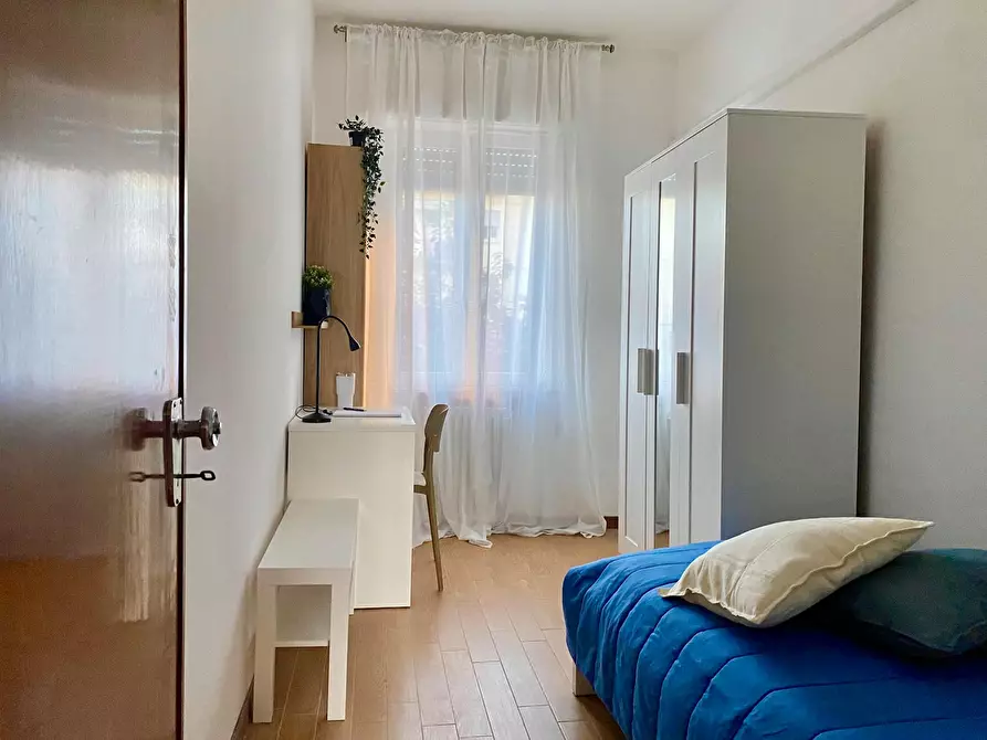 Immagine 2 di Camera in affitto  in Viale Trieste a Montecchio Maggiore