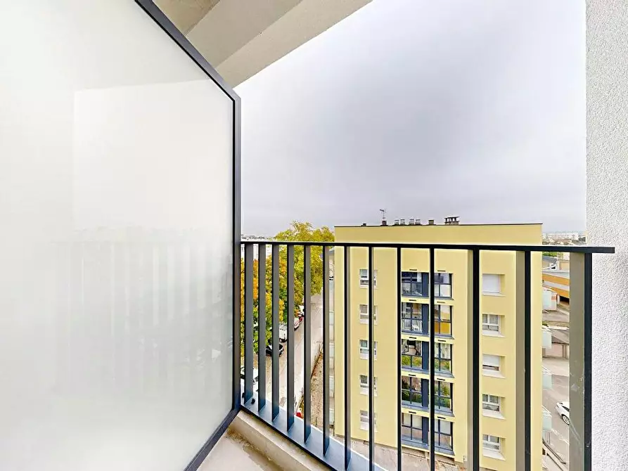 Immagine 2 di Appartamento in affitto  in Avenue du Drapeau a Dijon