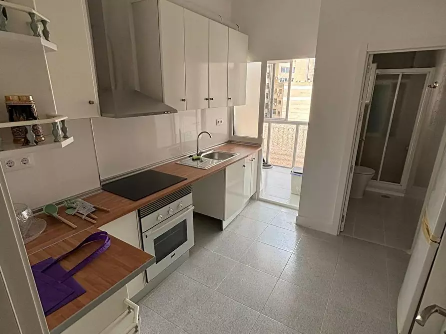 Immagine 9 di Camera in affitto  in Calle Menéndez Pelayo a Cartagena