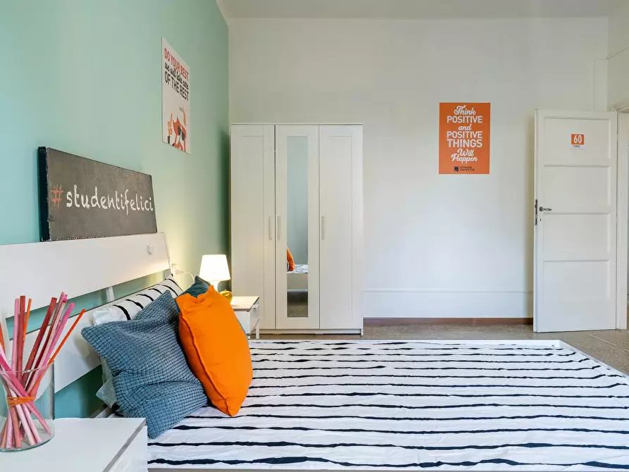 Immagine 2 di Camera in affitto  in Via Pasquale Galluppi a Pisa