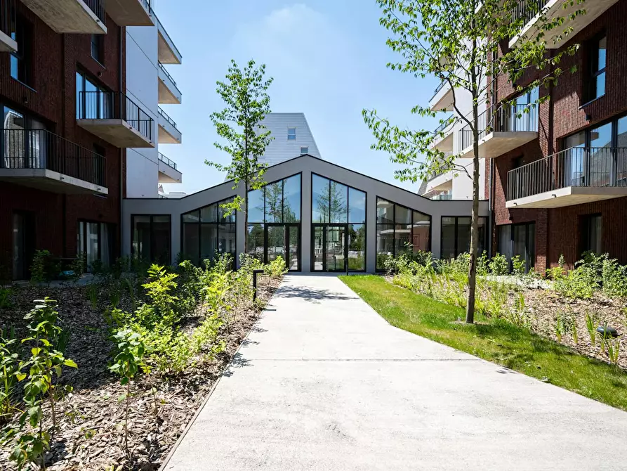 Immagine 6 di Appartamento in affitto  in Allée des Mannequins a Croix