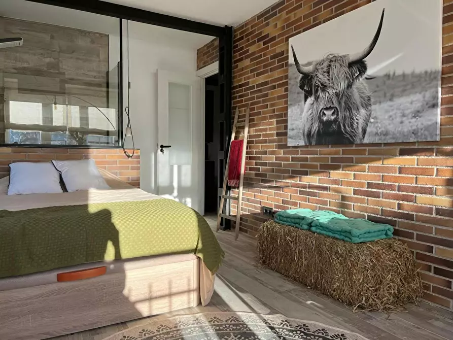 Immagine 6 di Appartamento in affitto  in Calle de Santa Susana a Madrid