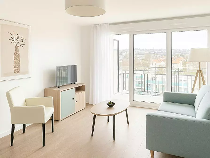 Immagine 1 di Appartamento in affitto  in Rue Benjamin Franklin a La Varenne-Saint-Hilaire