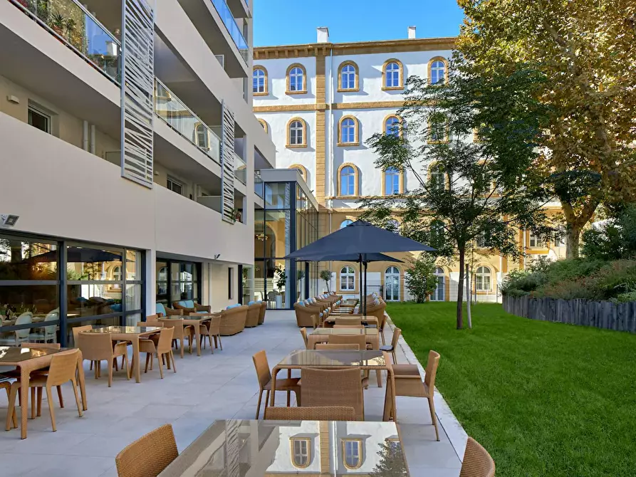 Immagine 7 di Appartamento in affitto  in Avenue du Prado a Marseille 08