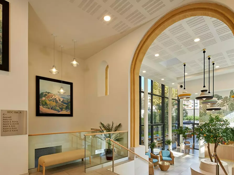 Immagine 6 di Appartamento in affitto  in Avenue du Prado a Marseille 08