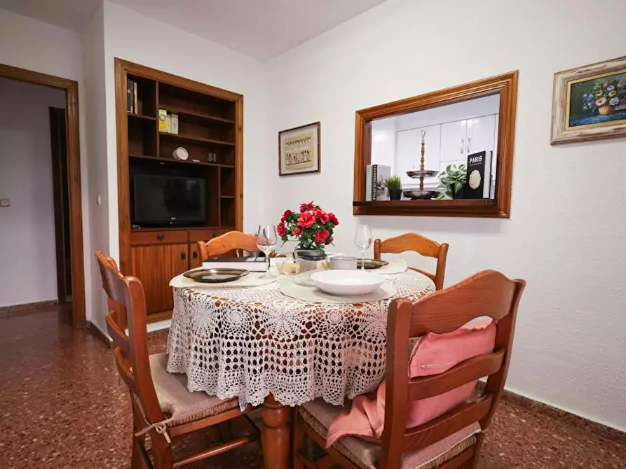 Immagine 6 di Appartamento in affitto  in Carrer d'Alfauir a Valencia