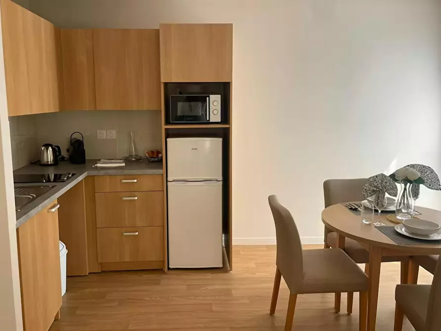 Immagine 3 di Appartamento in affitto  in Rue Anatole France a Mâcon