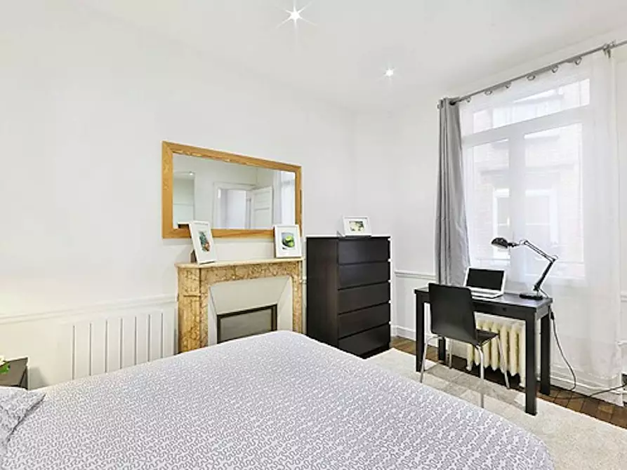 Immagine 7 di Appartamento in affitto  in Place de la Nation a Paris