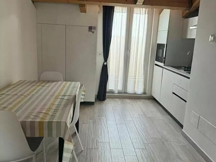 Immagine 2 di Appartamento in affitto  in Via Savona a Milano