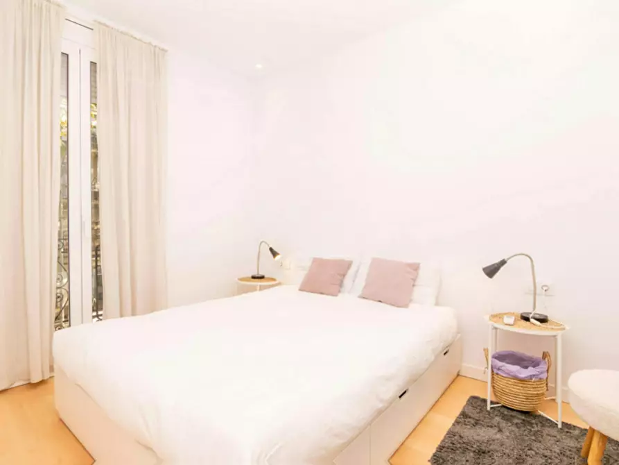 Immagine 7 di Appartamento in affitto  in Carrer de Pujades a Barcelona