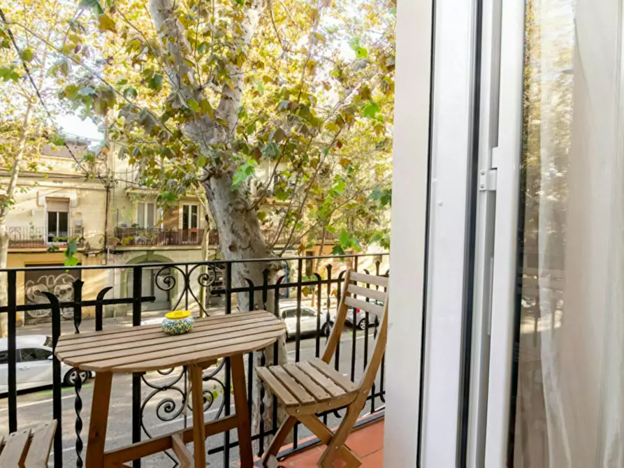 Immagine 1 di Appartamento in affitto  in Carrer de Pujades a Barcelona