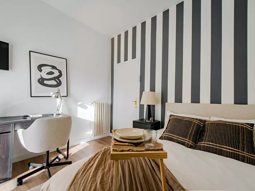 Immagine 3 di Camera in affitto  in Calle de Rodríguez Marín a Madrid