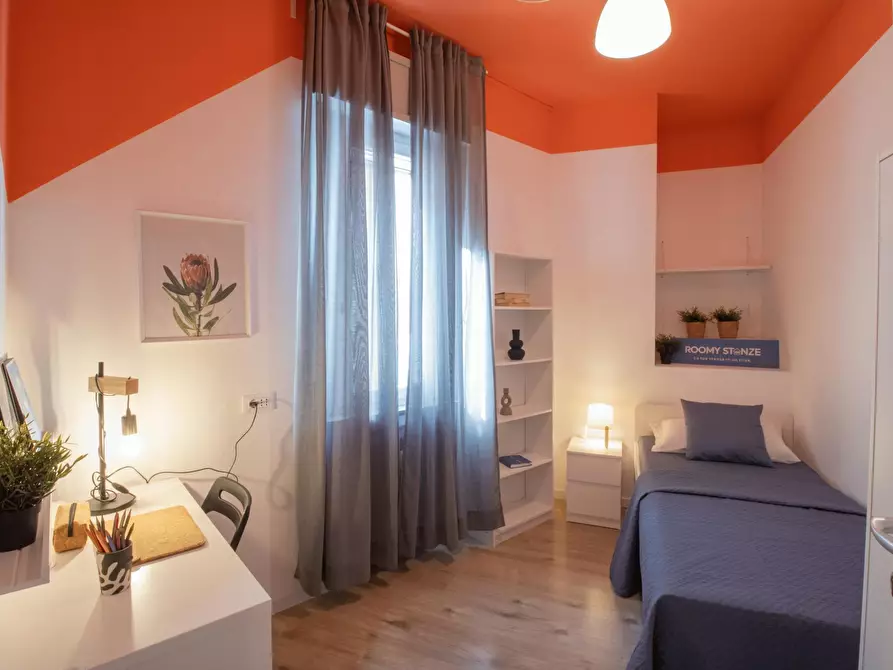 Immagine 2 di Camera in affitto  in Via Bernardino da Feltre a Pavia