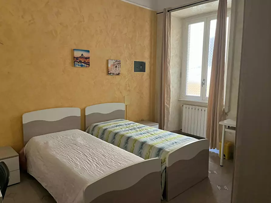 Immagine 2 di Camera in affitto  in Via Merulana a Roma
