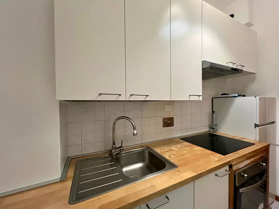 Immagine 10 di Appartamento in affitto  in Via Giovanni Francesco Barbieri a Bologna