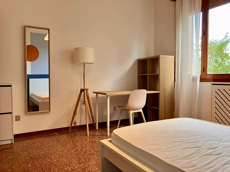 Immagine 6 di Appartamento in affitto  in Via Giovanni Francesco Barbieri a Bologna