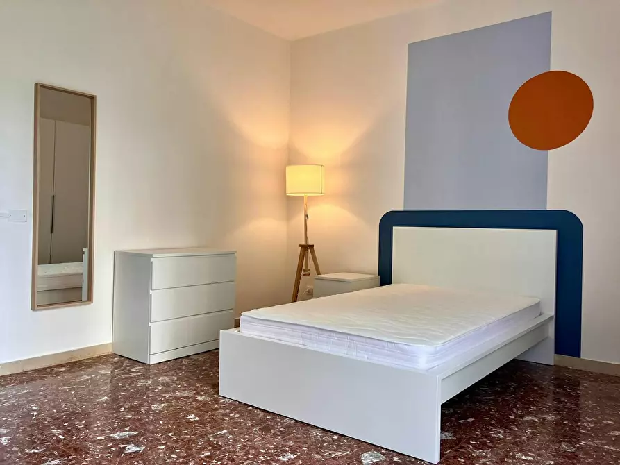 Immagine 2 di Appartamento in affitto  in Via Giovanni Francesco Barbieri a Bologna