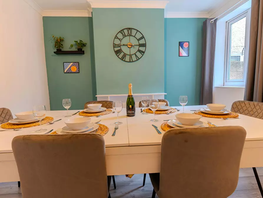 Immagine 5 di Casa indipendente in affitto  in High Street a Gillingham