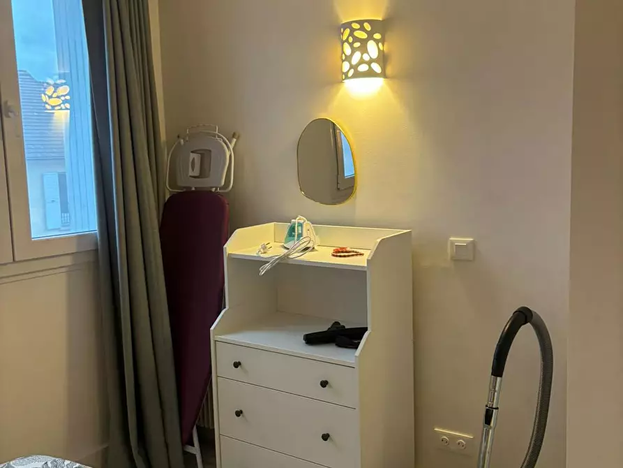Immagine 5 di Appartamento in affitto  in Rue du Bicentenaire a Puteaux
