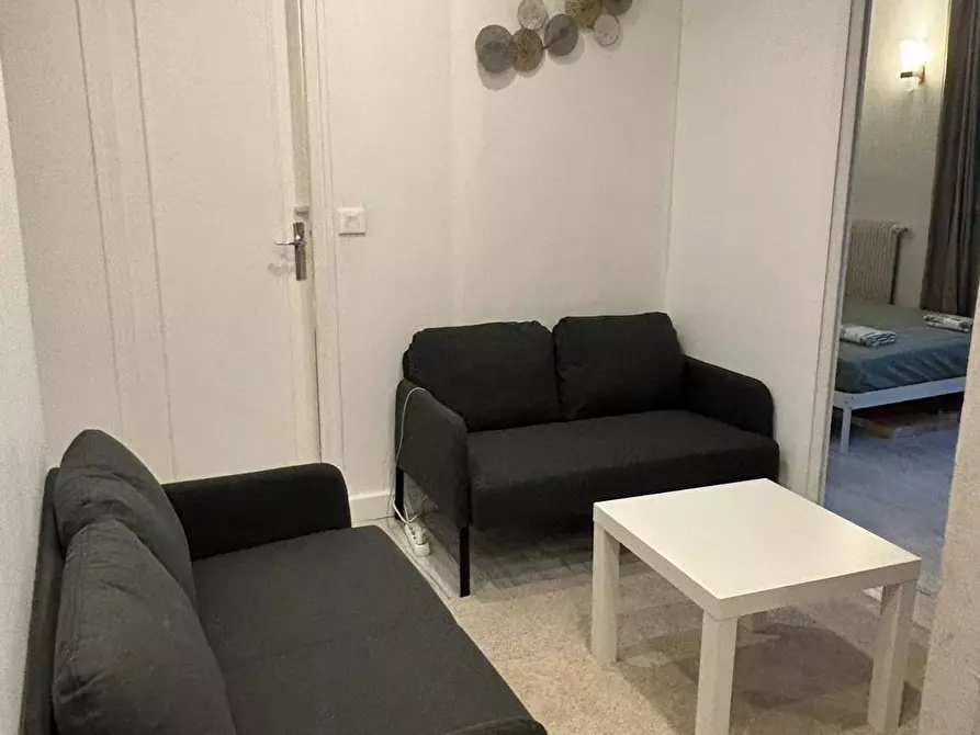 Immagine 1 di Appartamento in affitto  in Rue du Bicentenaire a Puteaux