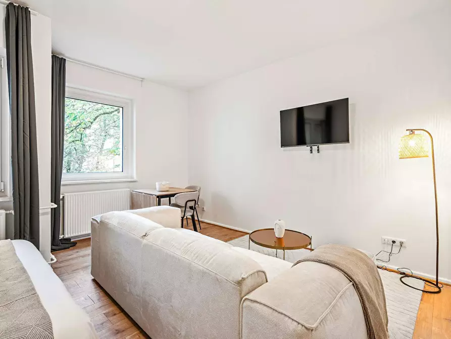 Immagine 6 di Appartamento in affitto  in Neuchateller Straße a Berlin