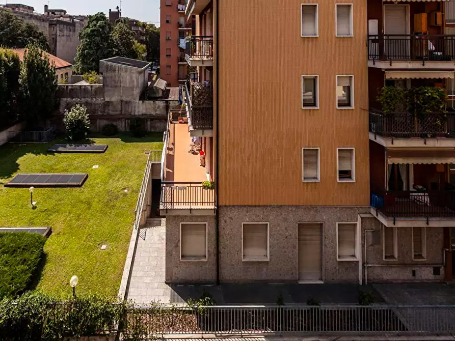 Immagine 9 di Camera in affitto  in Via Giuseppe Regaldi a Milano