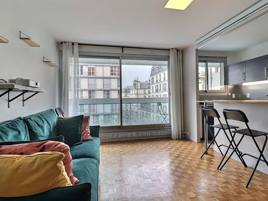 Immagine 1 di Appartamento in affitto  in Avenue Parmentier a Paris