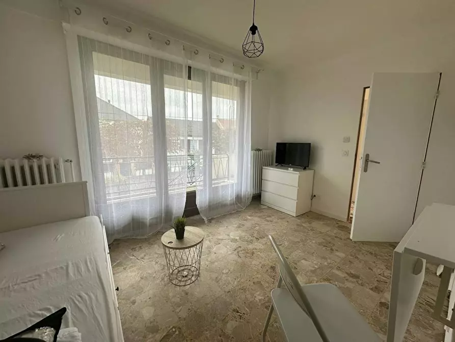 Immagine 3 di Appartamento in affitto  in Rue des Lucioles a Champs-sur-Marne