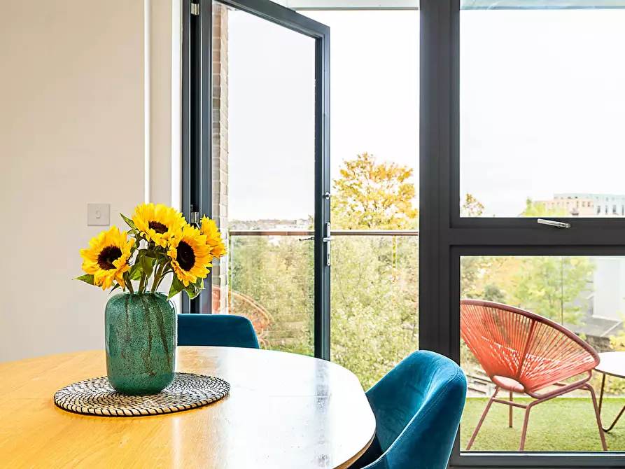 Immagine 5 di Appartamento in affitto  in Osiers Road a Wandsworth