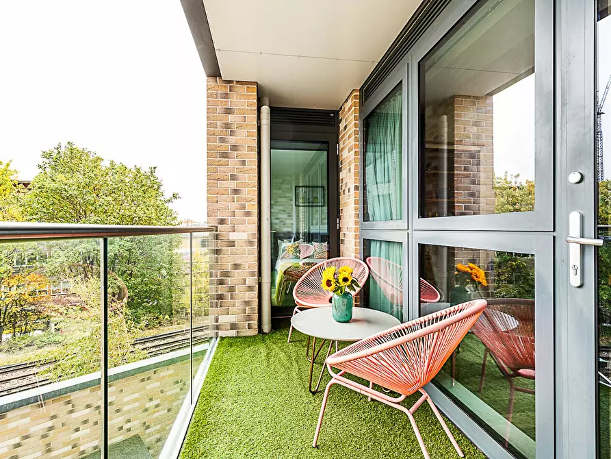 Immagine 7 di Appartamento in affitto  in Osiers Road a Wandsworth