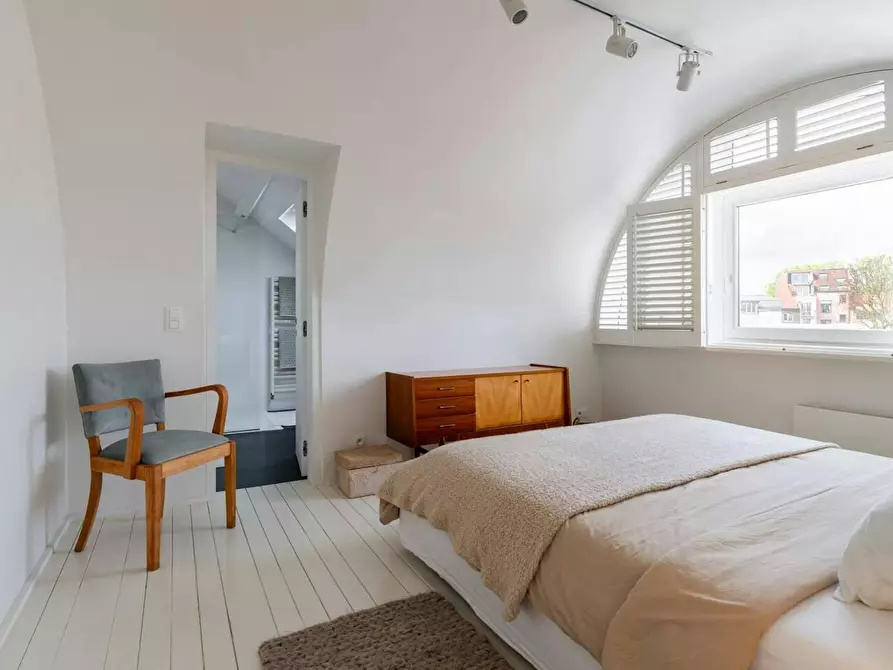 Immagine 7 di Appartamento in affitto  in Rue Lesbroussart a Ixelles