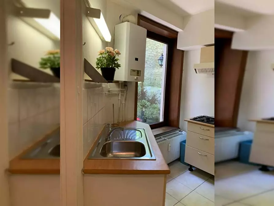 Immagine 9 di Appartamento in affitto  in Avenue d'Auderghem a Etterbeek