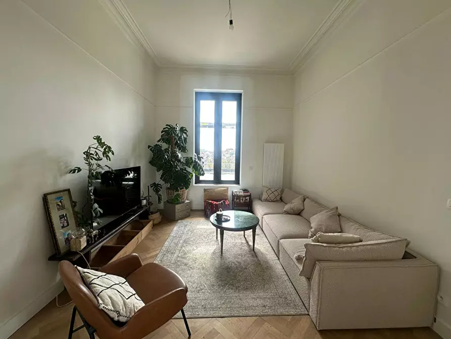 Immagine 2 di Appartamento in affitto  in Rue du Sceptre a Ixelles