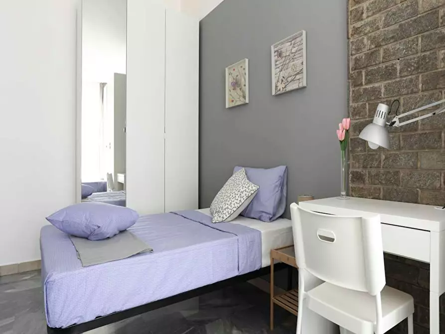 Immagine 4 di Camera in affitto  in Via Marcona a Milano