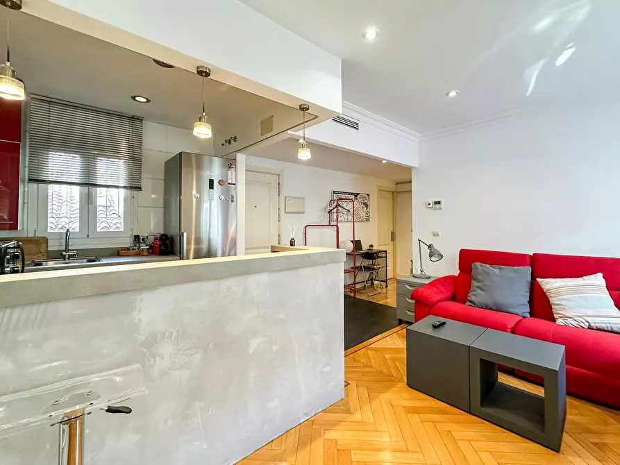 Immagine 2 di Appartamento in affitto  in Calle de Narciso Serra a Madrid