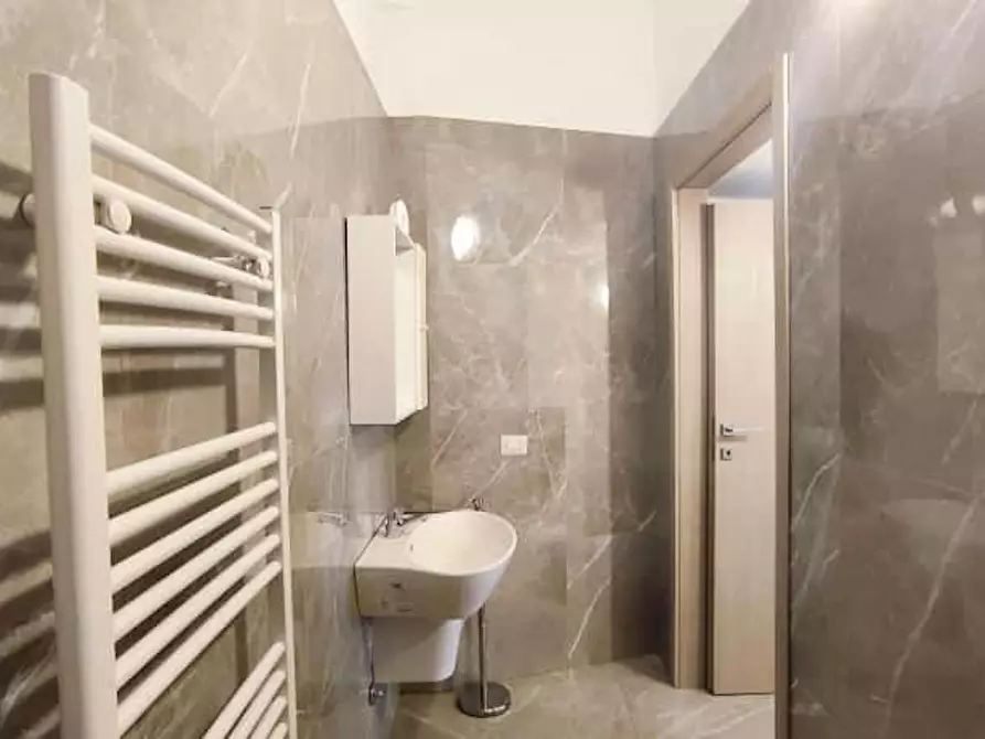 Immagine 10 di Appartamento in affitto  in Via Padova a Milano