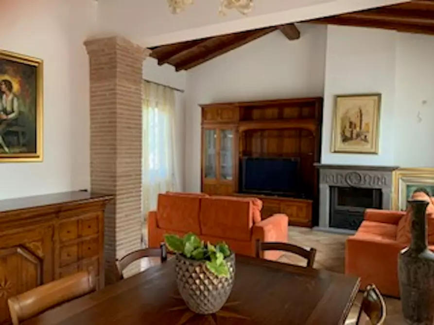 Immagine 4 di Casa indipendente in affitto  in Via Antonio Cagnoni a Roma