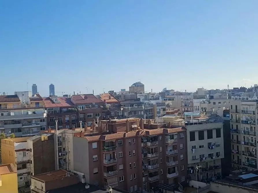Immagine 8 di Appartamento in affitto  in Carrer de Mallorca a Barcelona