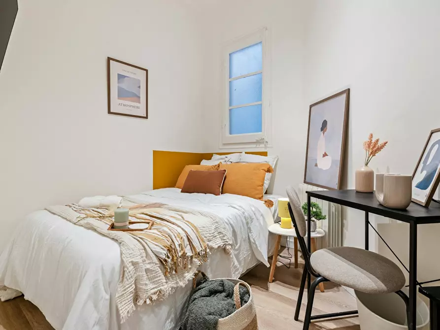 Immagine 3 di Camera in affitto  in Carrer del Comte Borrell a Barcelona