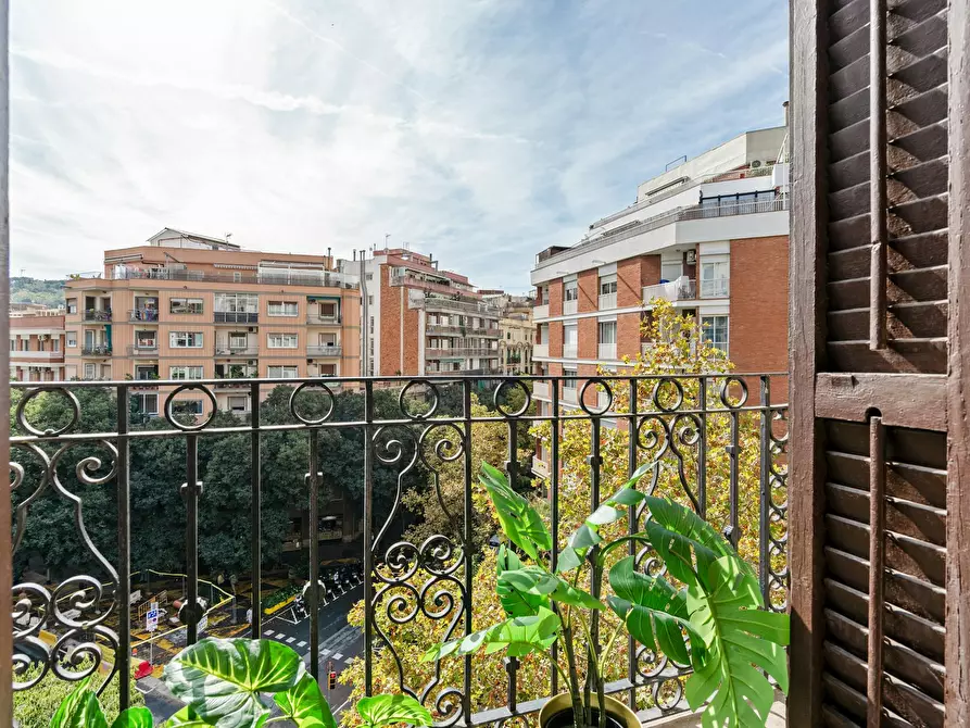 Immagine 5 di Camera in affitto  in Carrer del Comte Borrell a Barcelona