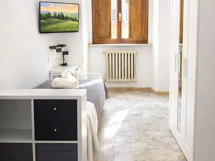 Immagine 7 di Camera in affitto  in Via del Porrione a Siena