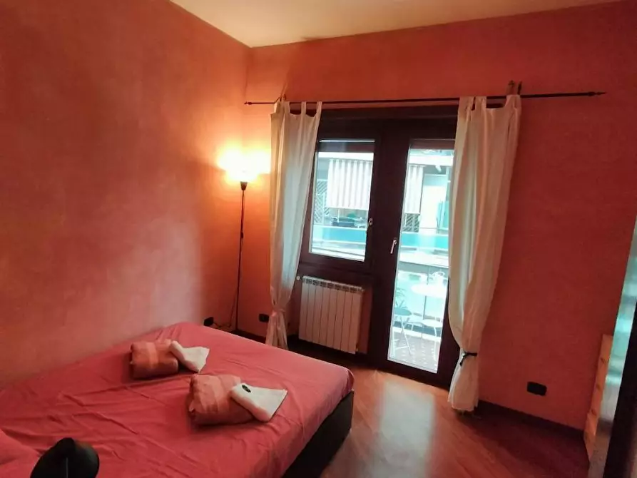 Immagine 2 di Camera in affitto  in Via Giano Parrasio a Roma