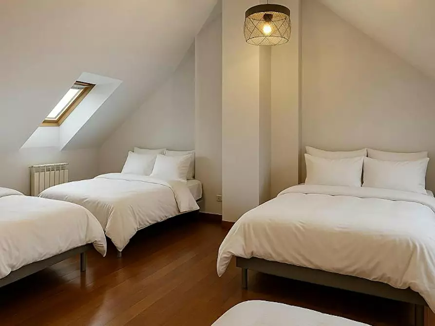 Immagine 6 di Casa indipendente in affitto  in Rúa o Viveiro a Vigo