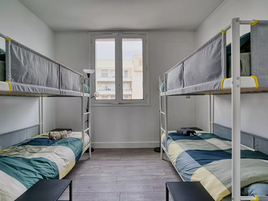 Immagine 6 di Appartamento in affitto  in Rue Louis Ulbach a Courbevoie