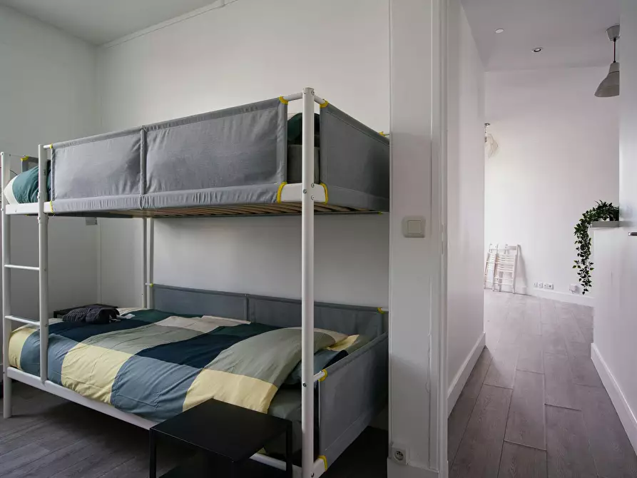 Immagine 5 di Appartamento in affitto  in Rue Louis Ulbach a Courbevoie