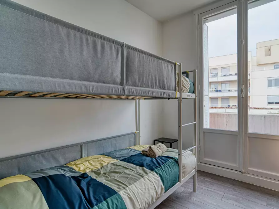 Immagine 7 di Appartamento in affitto  in Rue Louis Ulbach a Courbevoie