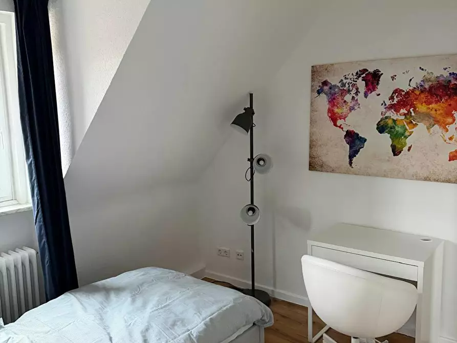 Immagine 10 di Appartamento in affitto  in Rather Straße a Düsseldorf